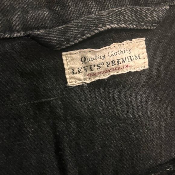 🦋Levi’s Mickey Mouse Black Denim Jacket - Picture 7 of 8